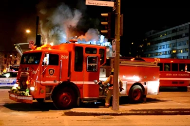DOZENS OF MONTREAL FIRE TRUCKS RESPOND TO 5 ALARM FIRE YouTube