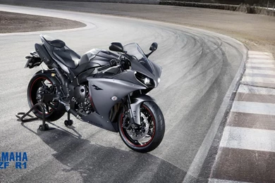 Get HD Motorcycle Wallpapers & Pictures : HDBikeWallpaper.com