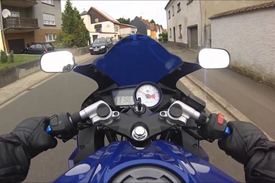 Yamaha YZF R125 Crash :(   YouTube