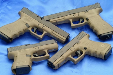 Glock 17, Glock 19, Glock 26, Glock 34 Computer Wallpapers ...