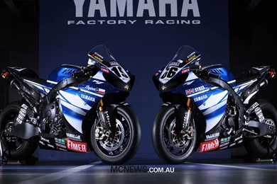 Yamaha R1 SuperBike Wallpapers