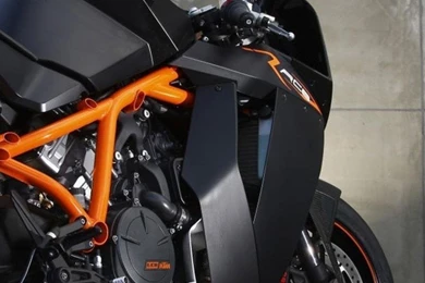 Free Wallpapers For iPhone Superbikes Collection