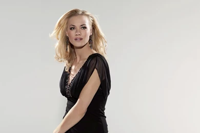 22 HD Yvonne Strahovski Wallpapers   HDWallSource.com