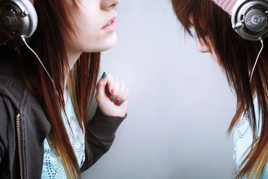 Download 2560x2048 Headphones Girl X2 Wallpapers