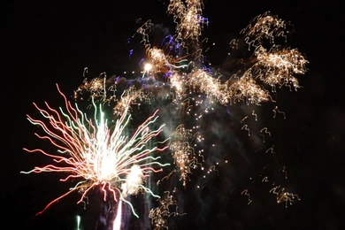 FREE God Wallpaper: Diwali Firecrackers Wallpapers