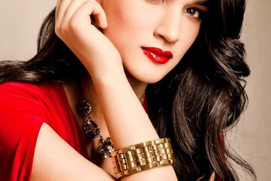 Kriti Sanon Bollywood Actress Beautiful Red Dress Hd Pics