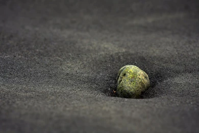 Black Sand Wallpapers