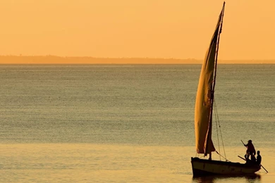 Ocean People Boats HD Wallpaper, Ocean People Boats Wallpapers For ...