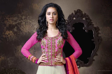 Shraddha Kapoor HD Wallpapers
