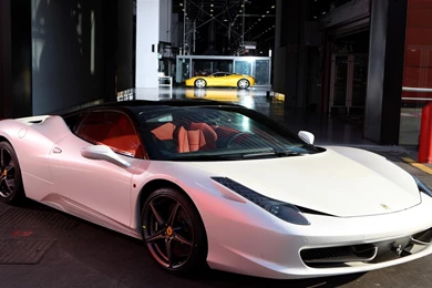 White Ferrari 458 Italia Wallpapers Pic 23