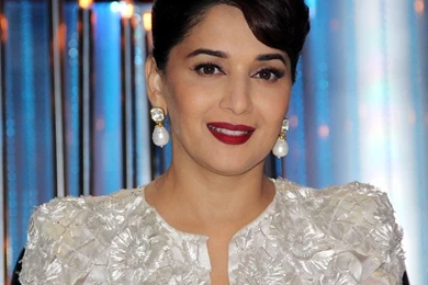 Madhuri Dixit Hd Wallpapers