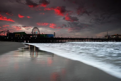 Cityscapes: Santa Monica Pier Sunrise Cityscape City Beach Red ...