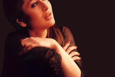 Kareena Kapoor Latest Sexy Wallpapers , Gorgeous Beauty Bebo Latest ...
