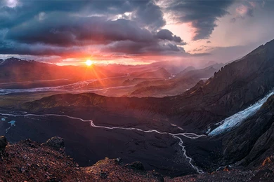 The Dark Realm Of Mordor, (Iceland)   Imgur