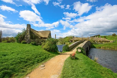 New_Zealand_Matamata_Hobbiton_Wallpaper.jpg?m=1444815119