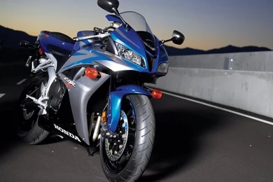 Honda CBR HD Desktop Wallpapers : Fullscreen