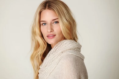 AJ Cook HD Wallpapers