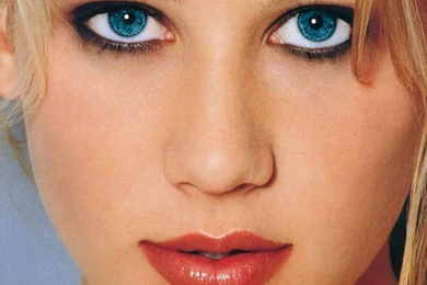 Download Free Anna Kournikova – Beautiful Eyes HD Wallpapers