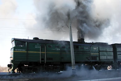 File:Air Pollution By Diesel Locomotive.jpg   Wikimedia Commons