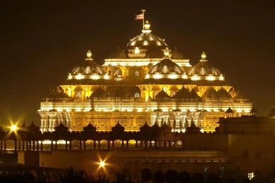 Download Akshardham Temple, Delhi Wallpapers HD FREE Uploaded By ...