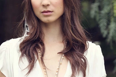 Troian Avery Bellisario Photo, Pics, Wallpapers   Photo