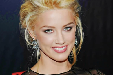 Amber Heard Wallpaper Images