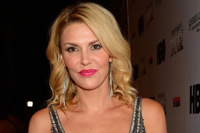 Brande Love Sorğusuna Uyğun şekilleri Pulsuz Yükle, Bedava Indir