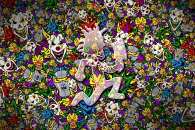 Browsing Wallpapers On DeviantArt