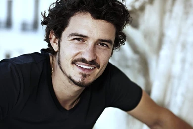 Orlando Bloom Backgrounds 4K Download