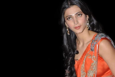Shruti Hassan Wallpapers   (1024x768) : Janubaba.com