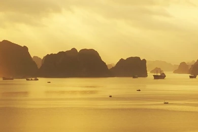 iPhone 4 – Scenic   Free Screensavers And Backgrounds