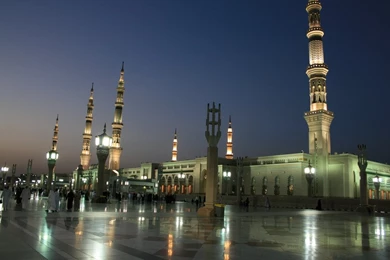 97 Beautiful Examples Of Islamic Architecture: Mosques Around The ...
