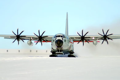 C 130 On Skis >> HD Wallpaper, Get It Now!