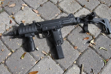 UZI Machine Gun Weapon Military Police Assault Pistol (32 ...