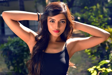 Hot Girls Wallpapers HD