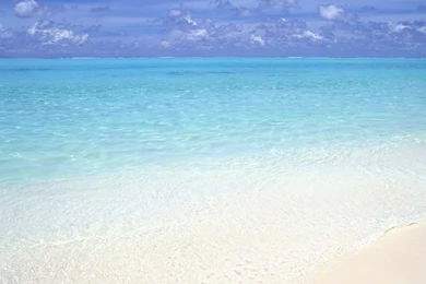 Amazing Blue Sky Leisure Beach