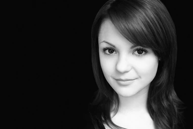 Download Women Black Wallpapers 1920x1080