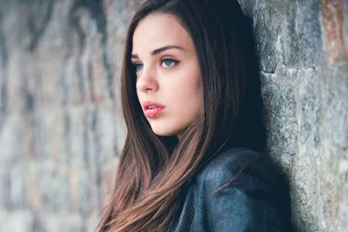 Wall Beauty Portrait Brunette Girl Model Blue Eyes HD Wallpapers ...