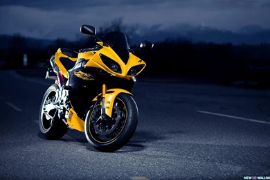 Yamaha Sportbike R1 Yellow Bikes