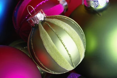 Colorful Christmas Ornaments Wallpapers 31158   Still Life Photo ...