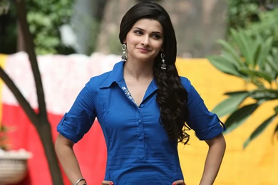 Prachi Desai Red Lips 4k Ultra HD Wallpapers