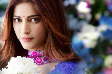 Shruti Hassan Close Up Indian Celebrity Photo For Wallpapers