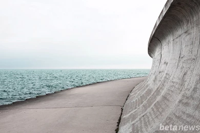 Download Windows 10 Wallpapers Pack (18 Win 10 Wallpapers)