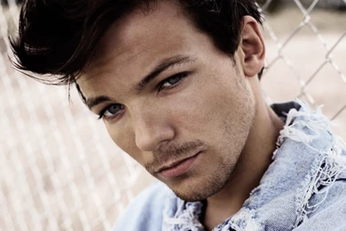 Download Wallpapers 2048x1152 Louis Tomlinson, One Direction ...