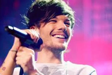 Singer Louis Tomlinson 4K Wallpapers