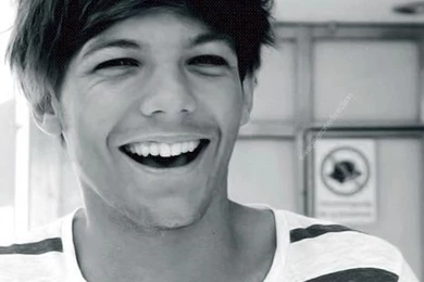 LouisTomlinson♥   Louis Tomlinson Wallpapers (30185602)   Fanpop