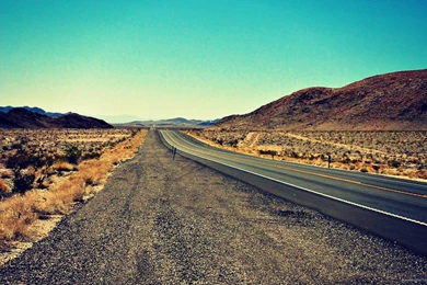HD Empty Desert Road Wallpapers