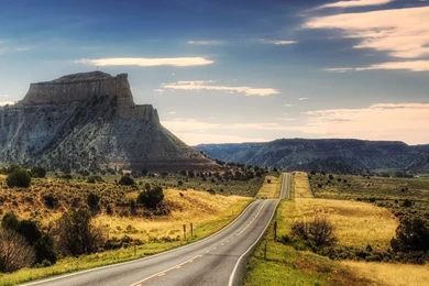 Desert Road iPad Air Wallpapers Download