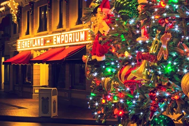 Christmas Eve At Disneyland Widescreen Wallpapers