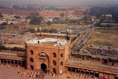 Delhi Jama Mosque Vs Badshahi Mosque   SkyscraperCity
